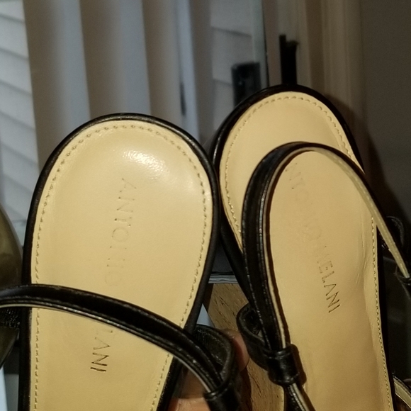 Antonio's Melani Wedges - Picture 4 of 4